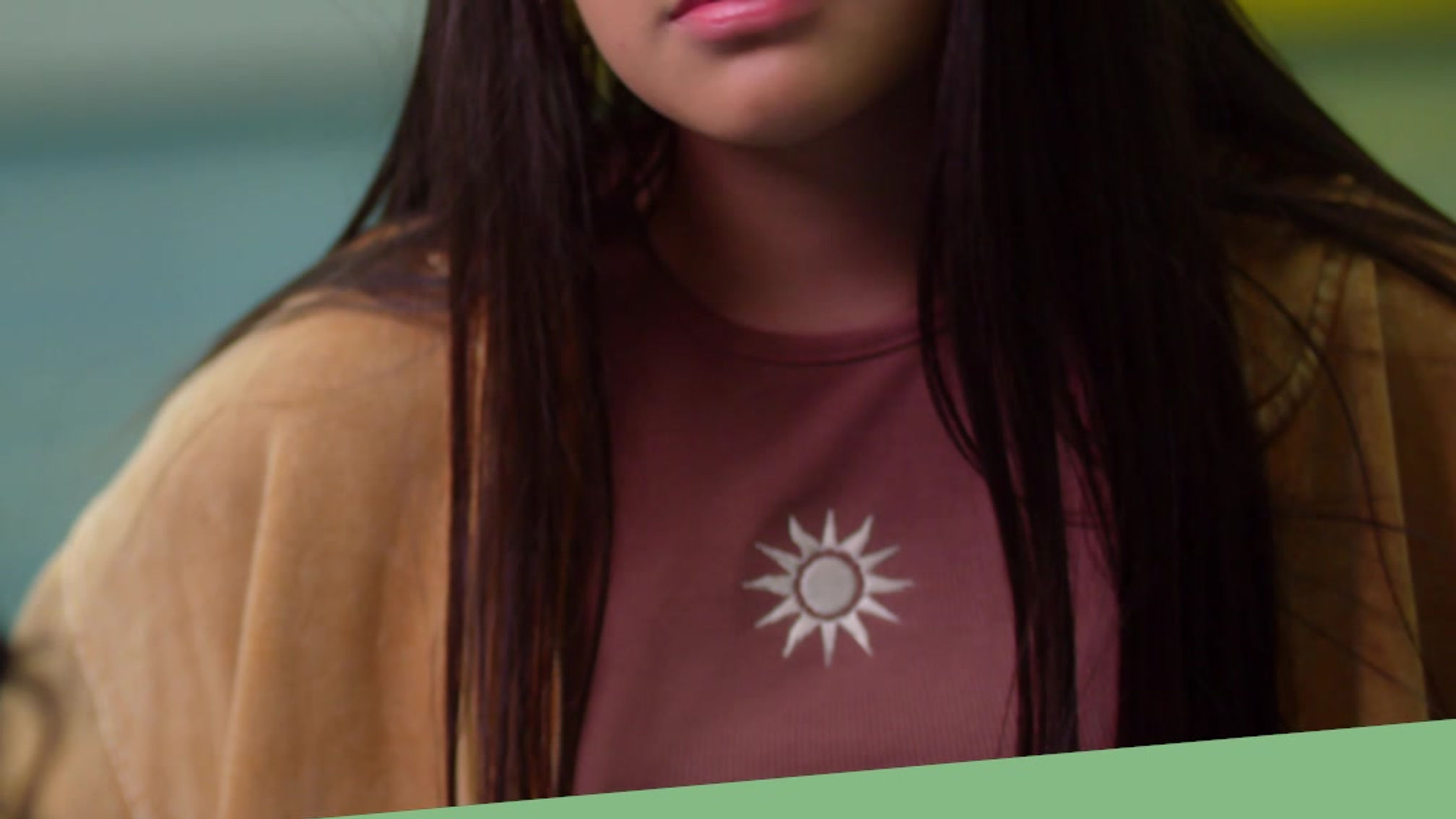 Mani_603_Swipe-Up_Video_H264_1920p_005